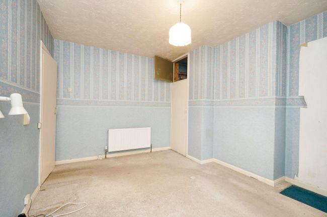 18 Second Avenue, Atherton, Manchester, M46 0JA 7