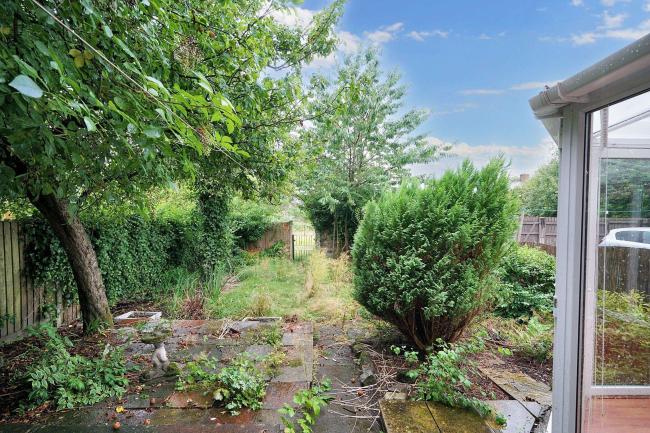 18 Second Avenue, Atherton, Manchester, M46 0JA 7