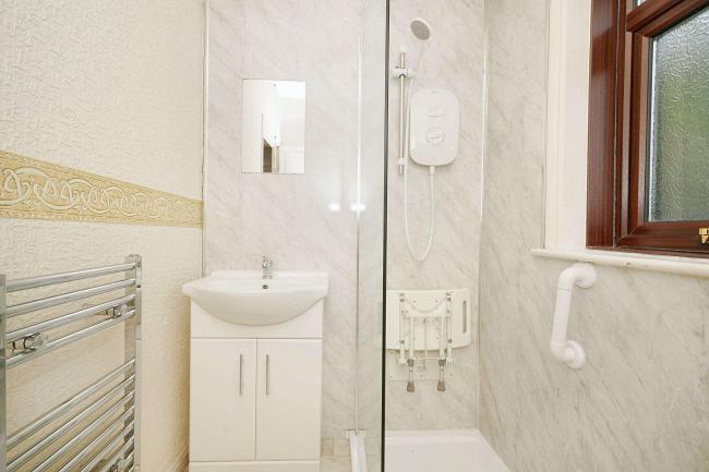 18 Second Avenue, Atherton, Manchester, M46 0JA 7