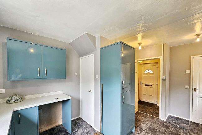 13 Hewart Drive, Fairfield, Bury, Greater Manchester, BL9 7NF 6