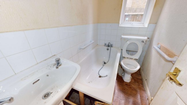 Flats 1 & 2, 33 Gatling Road, Abbey Wood, London, SE2 0RE 3