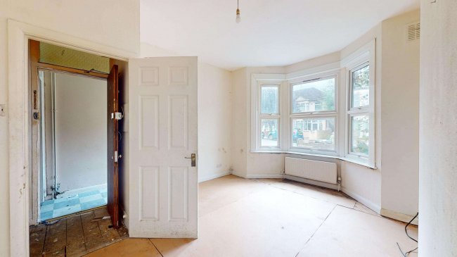 Flats 1 & 2, 33 Gatling Road, Abbey Wood, London, SE2 0RE 3