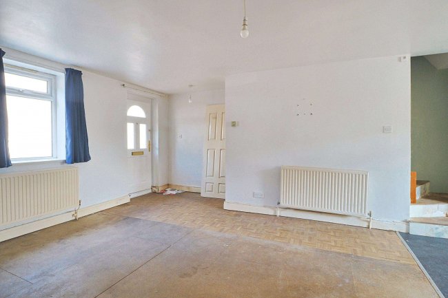 1A Windsor Close, Bovington, Wareham, Dorset BH20 6HZ 8