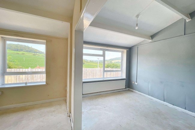 129 Lower Brook Meadow, Sidford, Sidmouth, Devon EX10 9PU 4