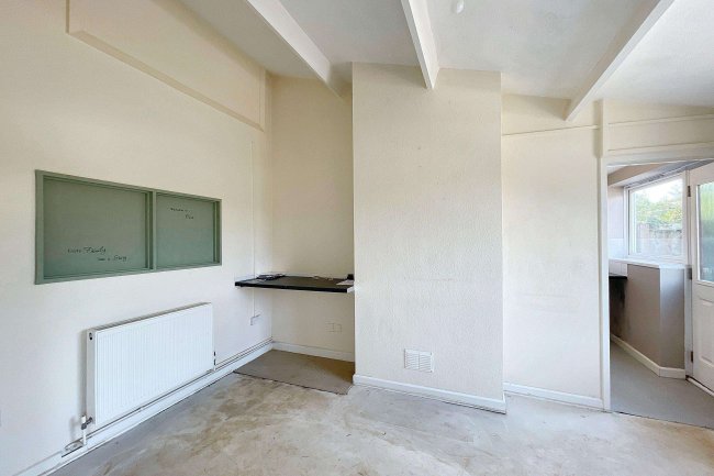 129 Lower Brook Meadow, Sidford, Sidmouth, Devon EX10 9PU 4