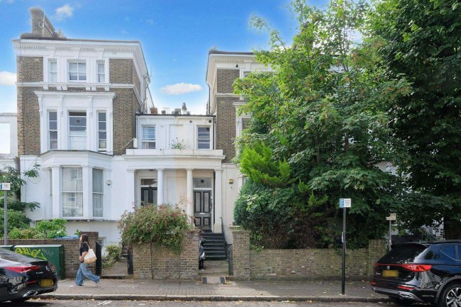 5D Brondesbury Villas, London NW6 6AH 5