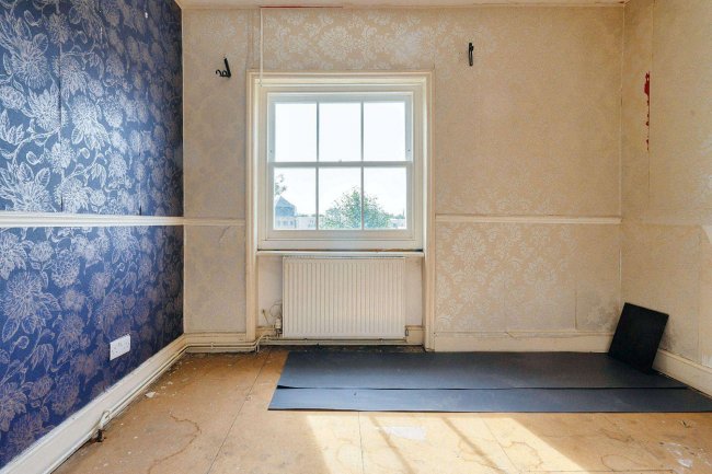 5D Brondesbury Villas, London NW6 6AH 5