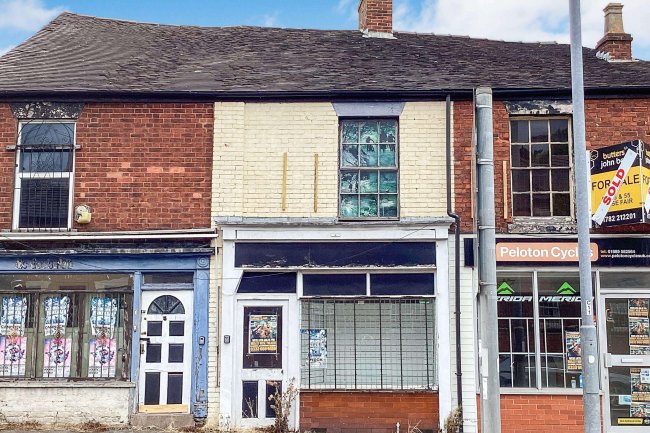 53 Horse Fair, Rugeley, WS15 2EJ 3