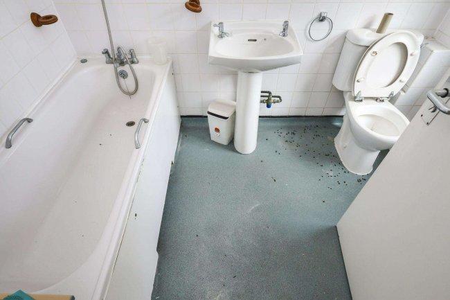 62 Roxborough Park, Harrow, Middlesex, HA1 3AY 9