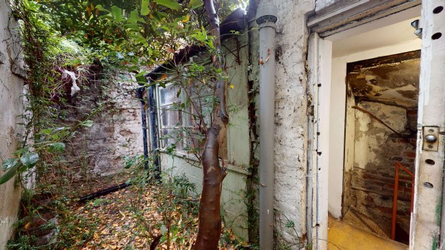 72 Compton Street, Clerkenwell, London, EC1V 0BN 9