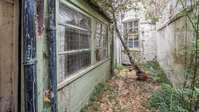 72 Compton Street, Clerkenwell, London, EC1V 0BN 9