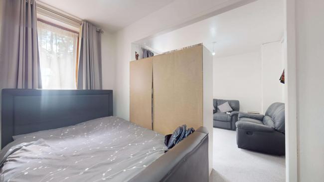 Flat 288 Wrens Park House, Warwick Grove, Clapton, London E5 9LT 2