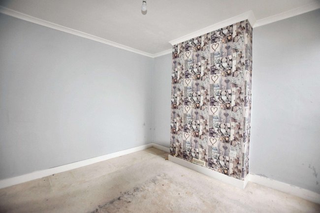 First Floor Maisonette 32 Dartnell Road, Croydon, Surrey, CR0 6JA 10