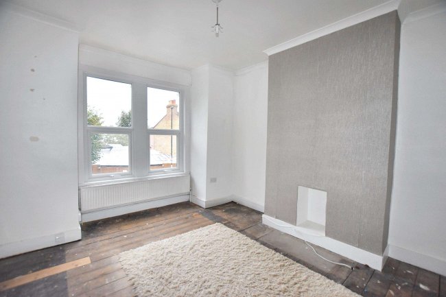 First Floor Maisonette 32 Dartnell Road, Croydon, Surrey, CR0 6JA 10