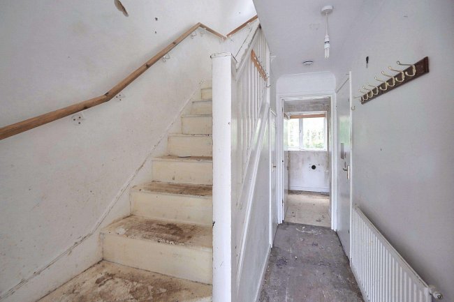 18 Battery Point, Sandgate, Hythe, Kent, CT21 5RR 7