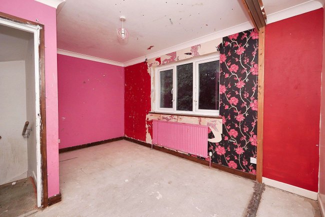 18 Battery Point, Sandgate, Hythe, Kent, CT21 5RR 7