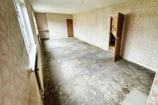 47 Beauchamp Close, Eaton Socon, St.Neots, Cambridgeshire, PE19 8BU 3