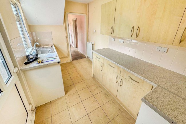 47 Beauchamp Close, Eaton Socon, St.Neots, Cambridgeshire, PE19 8BU 3