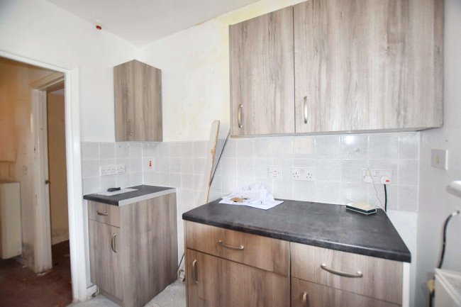 44 Stansted Crescent, Bexley DA5 3JB 2