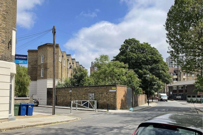 Land and buildings adjoining 121 Grosvenor Park, Camberwell, London SE5 0NJ 5