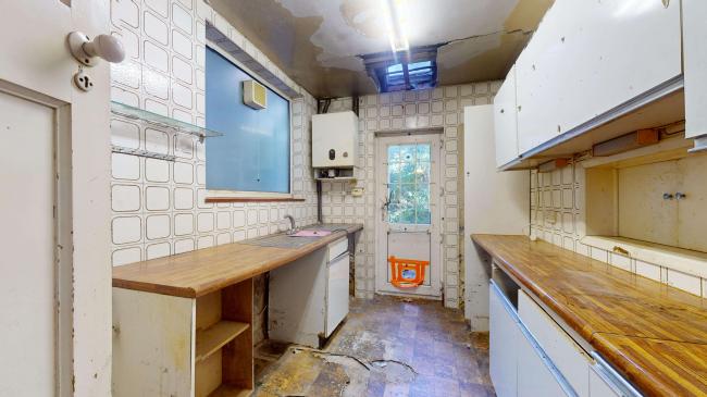 5 Deanfield Gardens, St. Peters Road, Croydon, Surrey, CR0 1HP 1