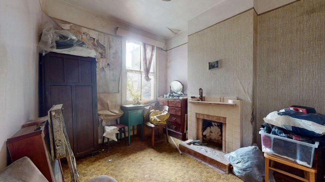 18 Noyna Road, Tooting Bec, London, SW17 7PH 8