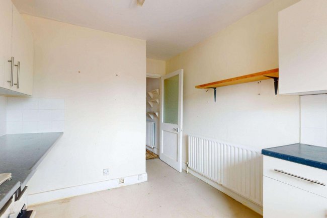 Flat B, 49 Tyrrell Road, East Dulwich, London, SE22 9NE 7