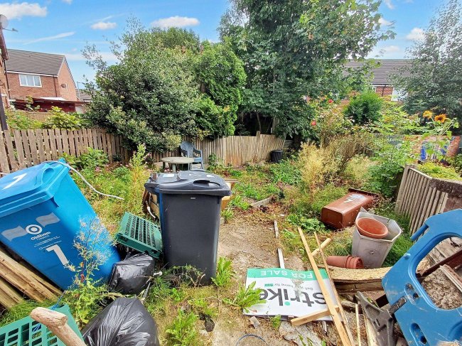 7 Acacia Road, Oldham, OL8 3LH 1