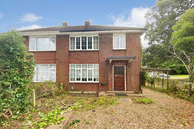 75 The Broadway, Bournemouth, Dorset, BH10 7EX 1