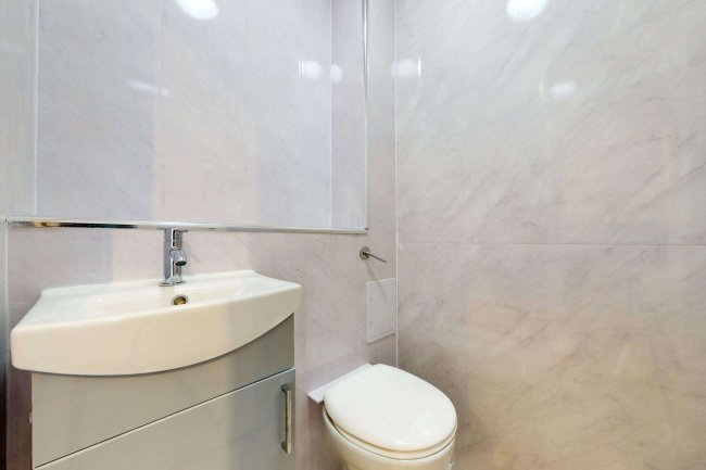 Flat 111, Lincoln Court, Bethune Road, London, Hackney, Greater London, N16 5EA 7