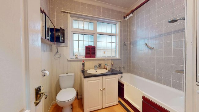 40 Winn Road, Lee, London, SE12 9EX 5