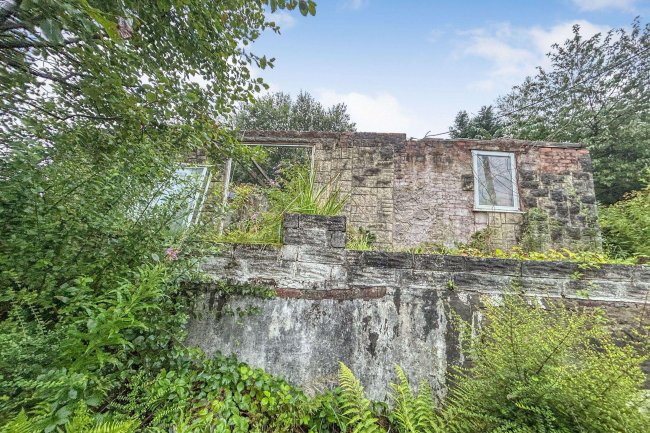 5 Heol Bryn Seion, Blaendulais, Neath, SA10 9HP 3