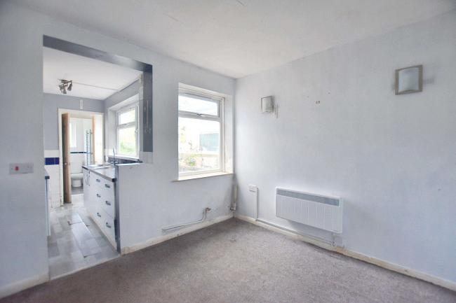 2 Upper Ruxley Cottages, Maidstone Road, Sidcup, DA14 5AP 8