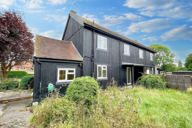 27 Lockwood Terrace, Gillingham, Dorset, SP8 4LQ 7