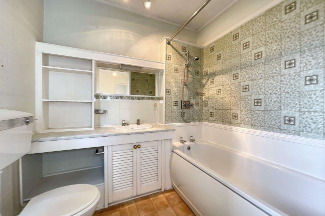 27 Lockwood Terrace, Gillingham, Dorset, SP8 4LQ 7