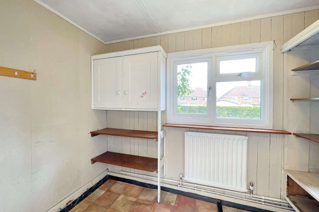 27 Lockwood Terrace, Gillingham, Dorset, SP8 4LQ 7