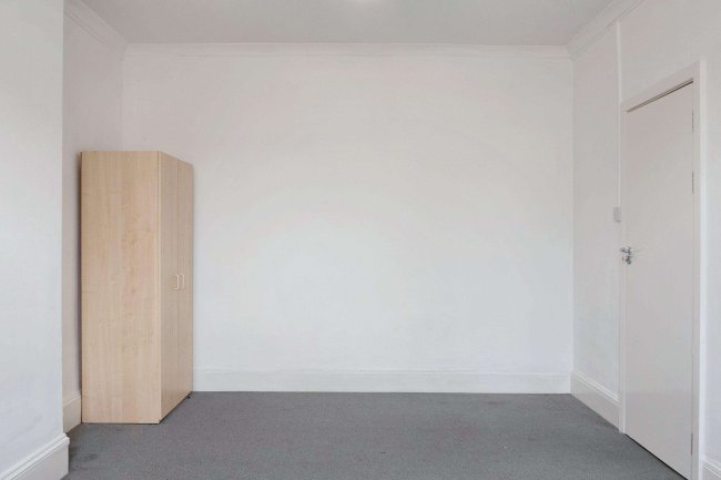 28 Elm Park, Brixton, London, SW2 2UB 10