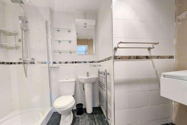 7 Gilbert Street, South Shields, Tyne And Wear, NE33 5HF 10