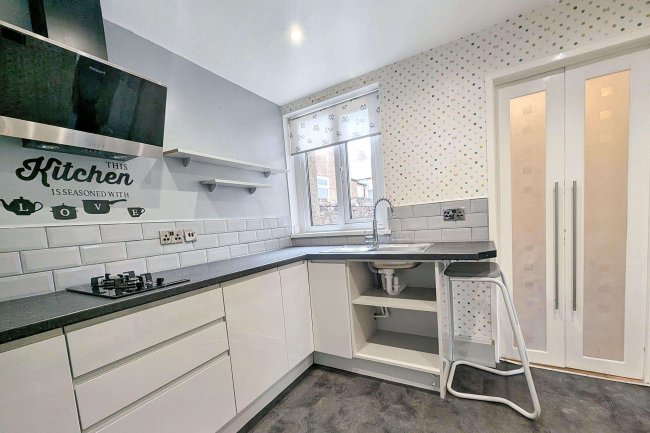 7 Gilbert Street, South Shields, Tyne And Wear, NE33 5HF 10