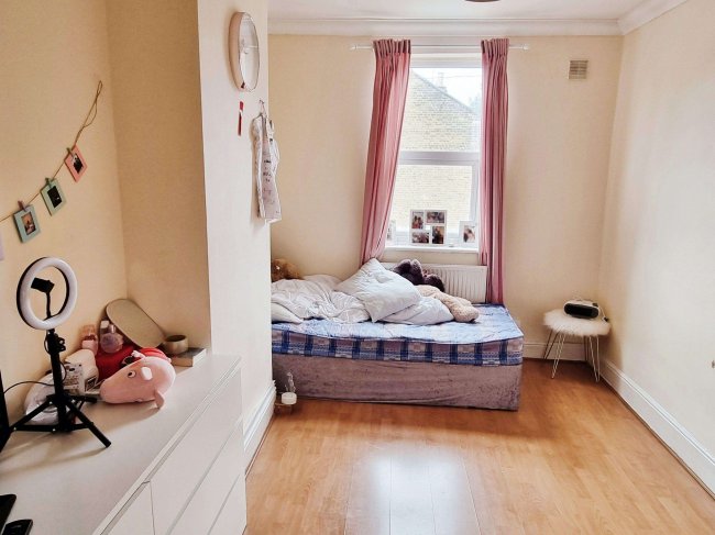 2B Brighton Avenue, Walthamstow, London E17 7NE 7