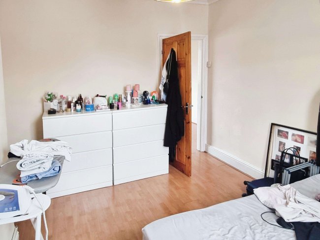 2B Brighton Avenue, Walthamstow, London E17 7NE 7