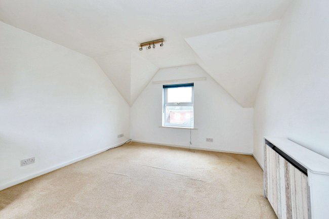 Flat 5, 1118 Evesham Road, Astwood Bank, Redditch, Worcestershire, B96 6EA 8