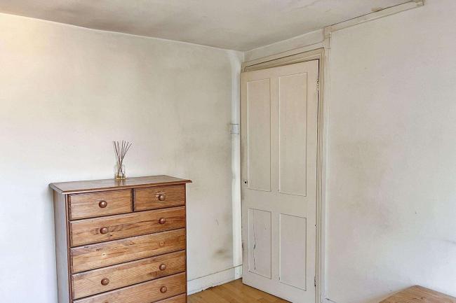 27 Elm Park, Brixton, London SW2 2TX 3