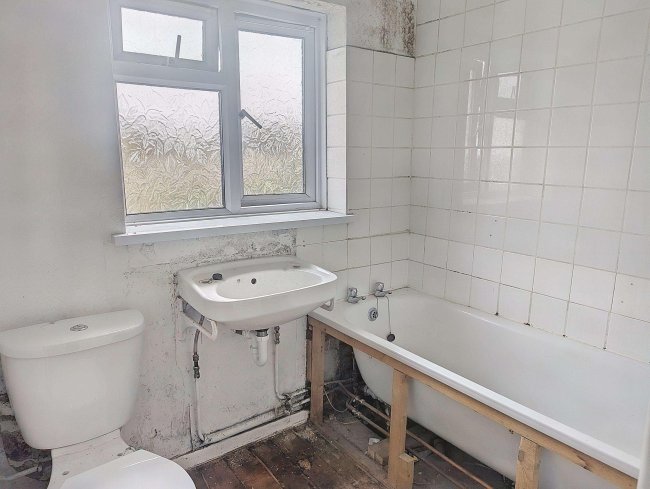 2 Wycliff Close, Welling, DA16 3LZ 5