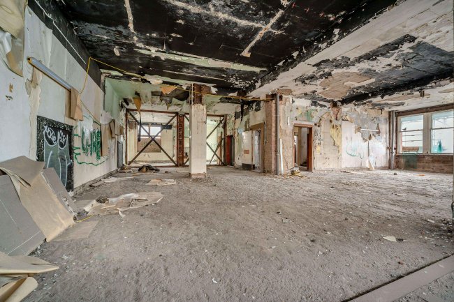 50 Argyle Street, Glasgow, Scotland, G2 8AG 26