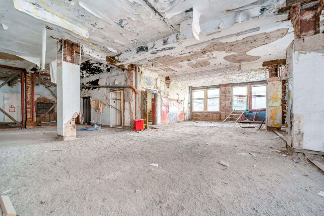 50 Argyle Street, Glasgow, Scotland, G2 8AG 26