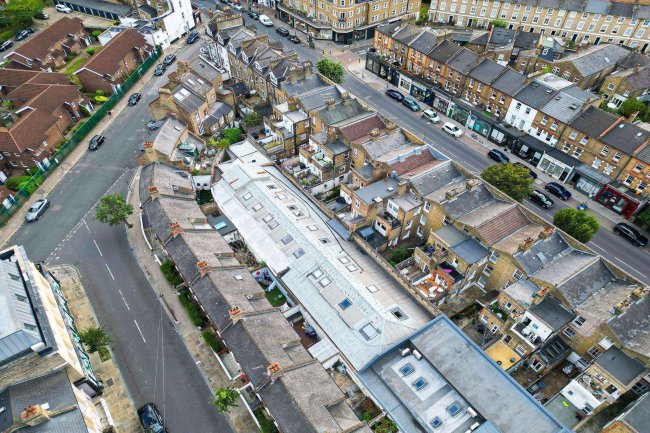 60-62 Queenstown Road, Battersea SW8 3RY 5