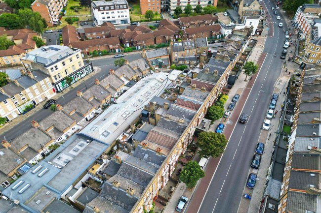 60-62 Queenstown Road, Battersea SW8 3RY 5