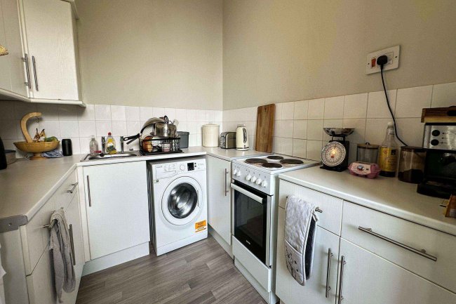 14 Lansdown Place, Cheltenham, GL50 2HU 6