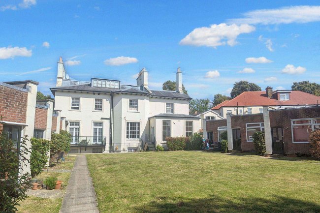 Flat M, The Lodge, 22 Leigham Court Road, Streatham, London, SW16 2PL 6